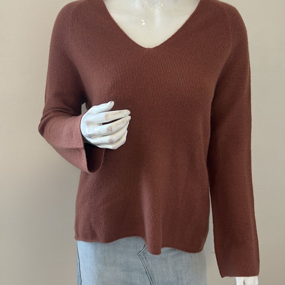 Vince Brown Cashmere Ribbed Medium Weight Knit V-neck Sweater Loose Fit